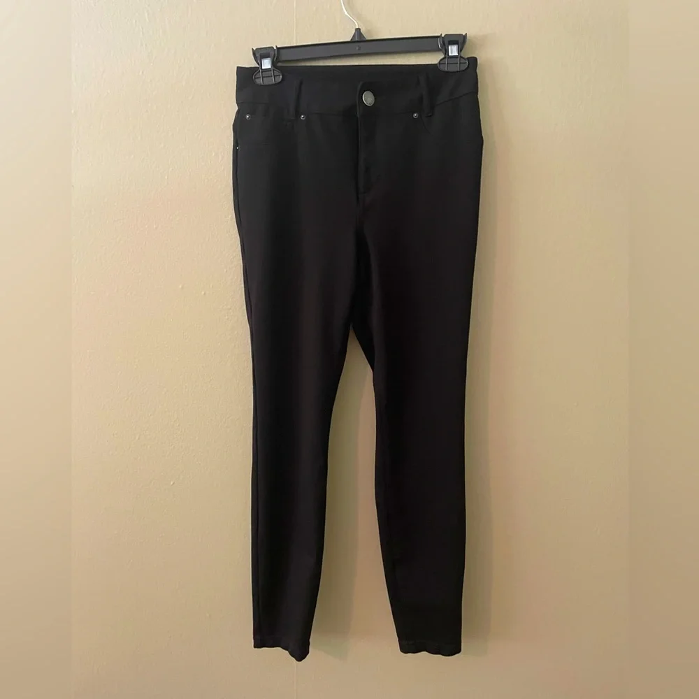 Inc. International Concepts Black Dress Leggings Size 6P - Picture 2 of 11
